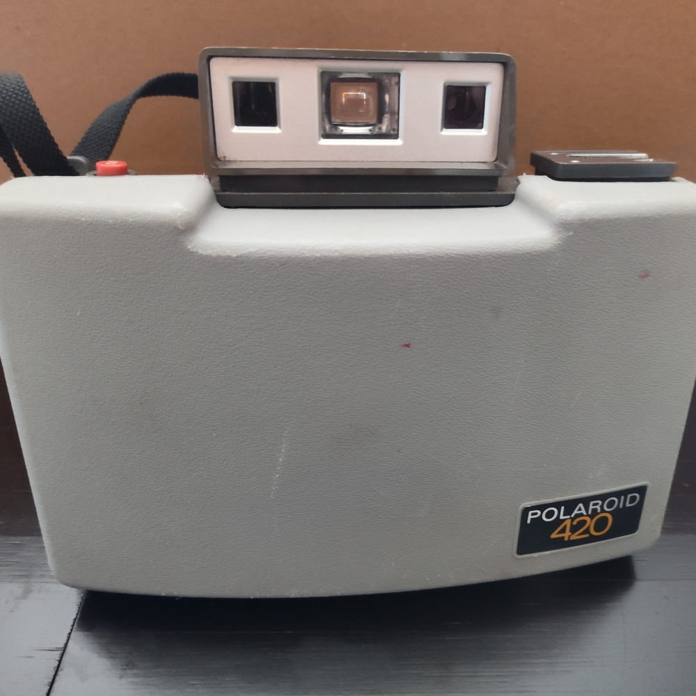 Polaroid 420 Instant Camera - Light Gray